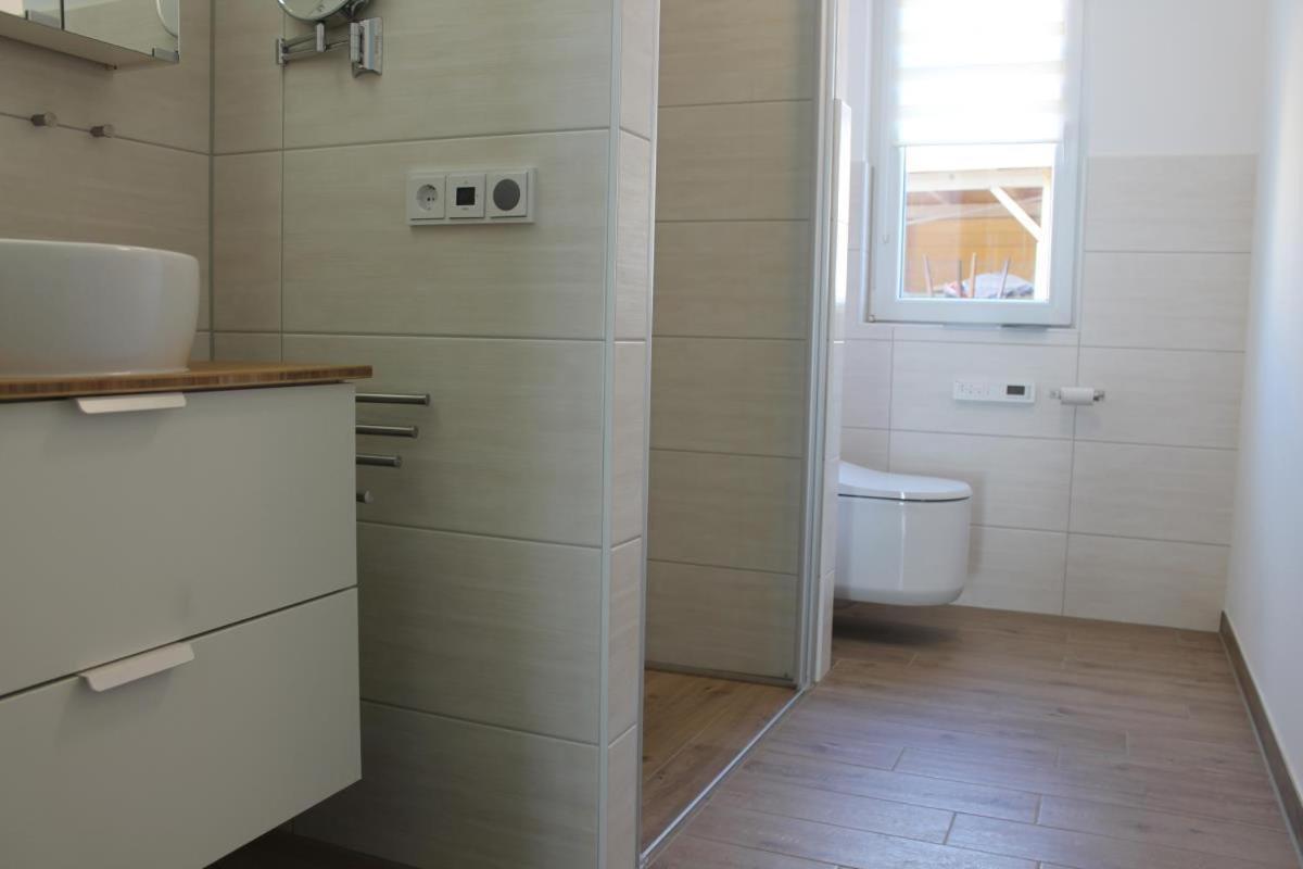 Ferienwohnung De Windroos 博恩 外观 照片
